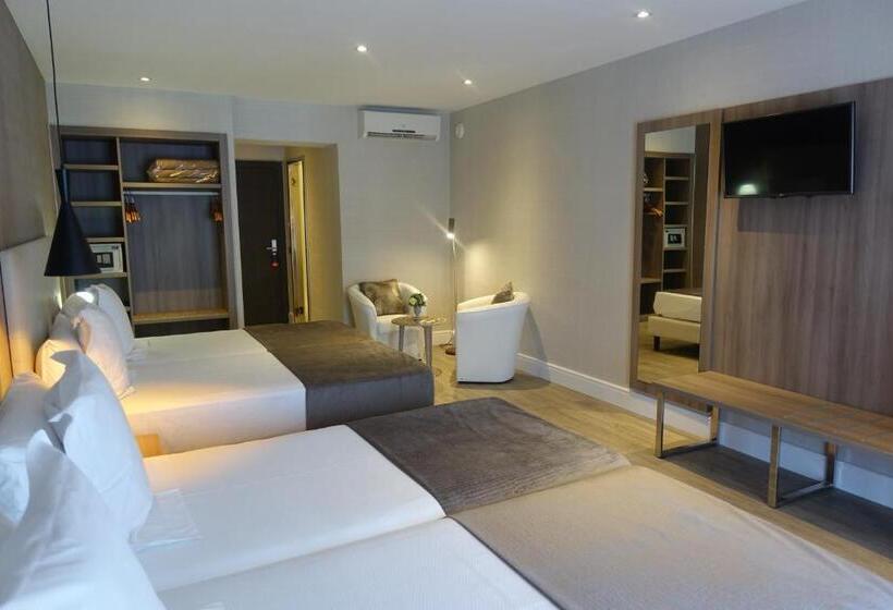 Трехместный Номер Superior, Oasis