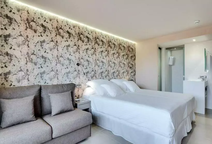 اتاق سوپریور خانوادگی, Occidental Ibiza - All Inclusive