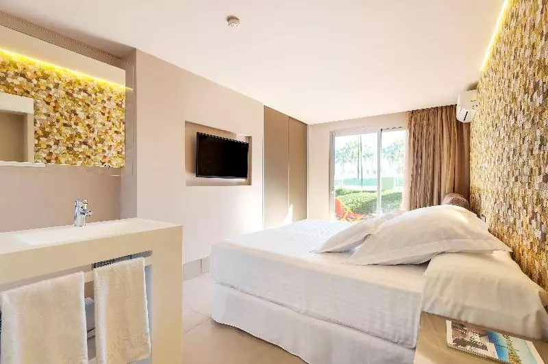 اتاق استاندارد با تراس, Occidental Ibiza - All Inclusive