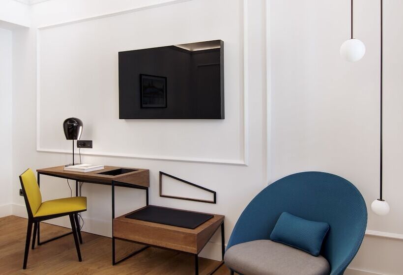 غرفة تنفيذية, One Shot Palacio Reina Victoria 04