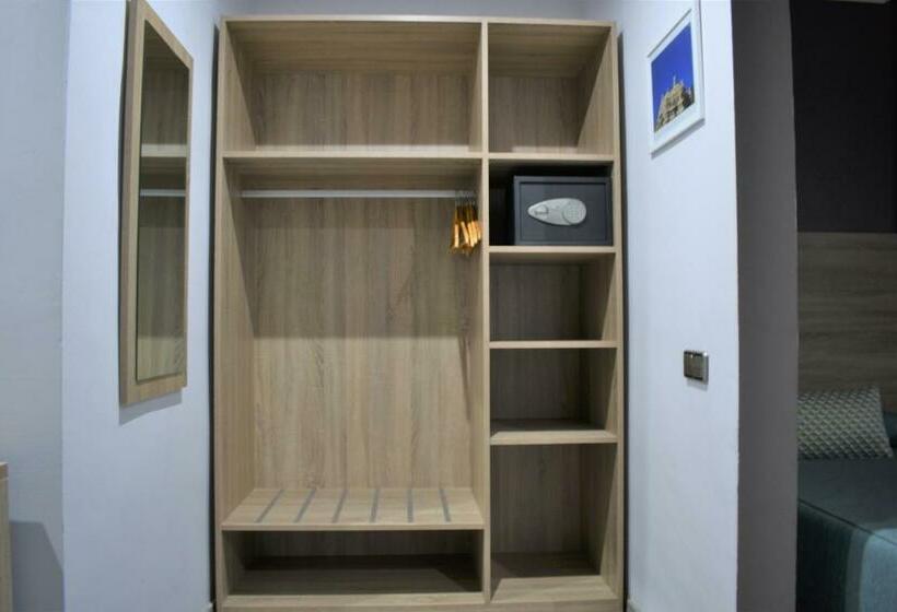 Номер Economy Внутренний, Ramblas