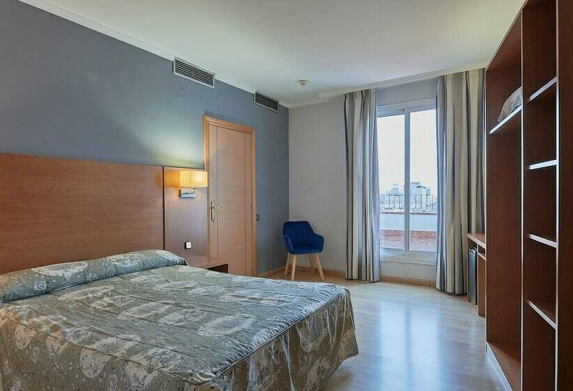 Номер Стандарт с Террасой, Ramblas