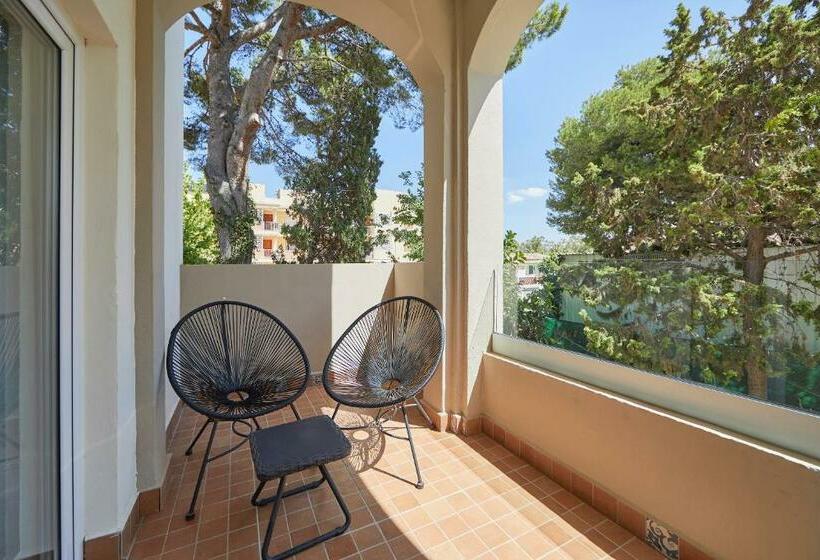 Quarto Familiar, Nura Santa Ponsa Pins