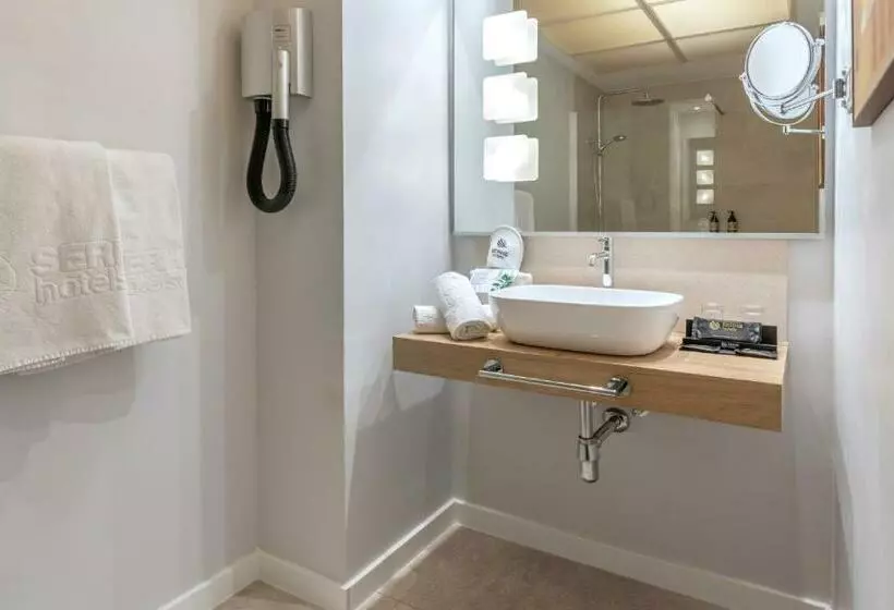 اتاق لوکس, Serhs Rivoli Rambla