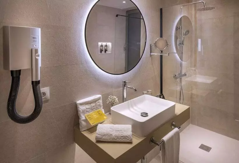اتاق لوکس با بالکن, Serhs Rivoli Rambla