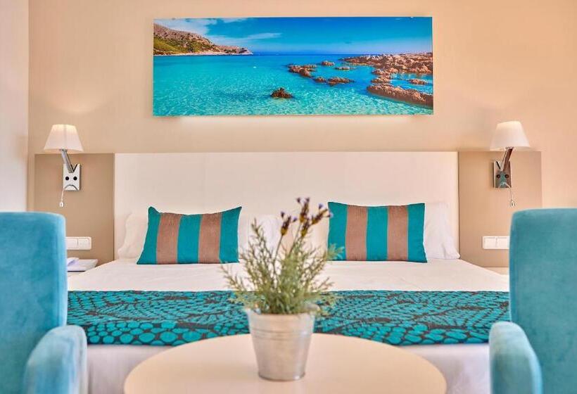 اتاق سوپریور با چشمانداز دریا, Universal Hotel Lido Park & Spa