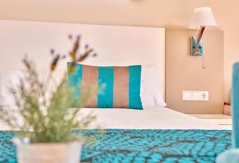 اتاق سوپریور با چشمانداز دریا, Universal Hotel Lido Park & Spa