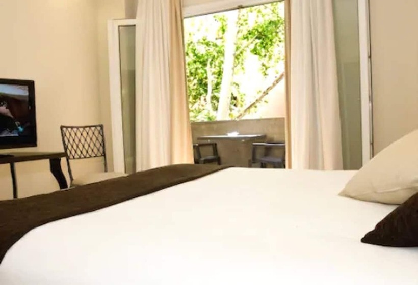 スタンダードトリプルルーム, Vernisa