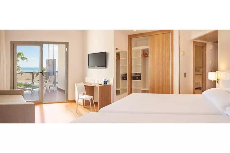 اتاق اساندارد با چشمانداز جانبی به دریا, Rh Bayren Hotel & Spa 4* Sup