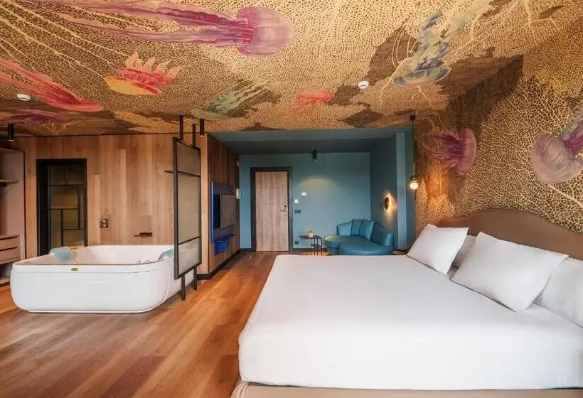 キングサイズベッドのスイートルーム, Spirit Hotel Ciudad de Burgos