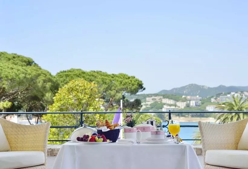 Classic Room with Terrace, Hostal De La Gavina Gl   The Leading Hotels Of The World