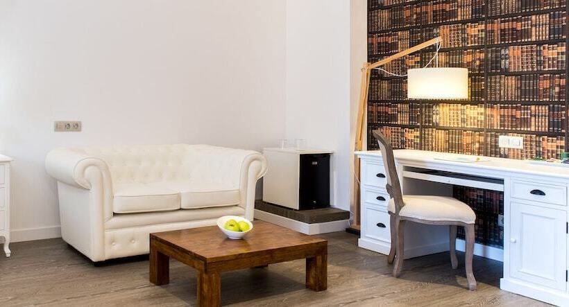 套房, 1881 Hotel Balneario Vichy Catalan