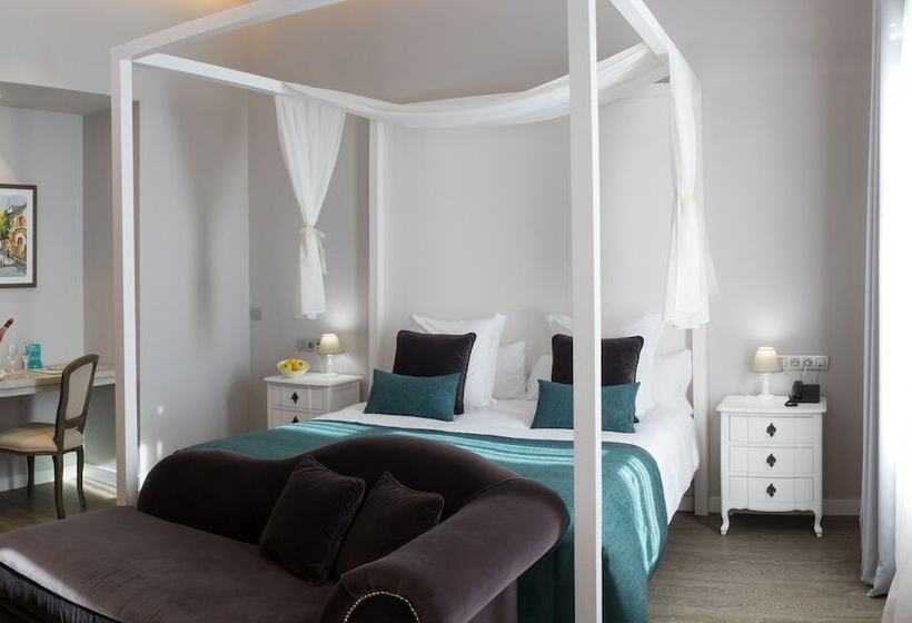 小型套房, 1881 Hotel Balneario Vichy Catalan