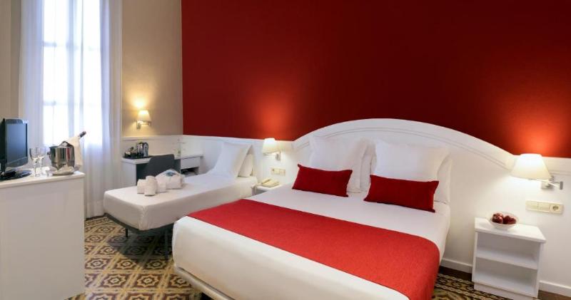 标准三人间, 1881 Hotel Balneario Vichy Catalan