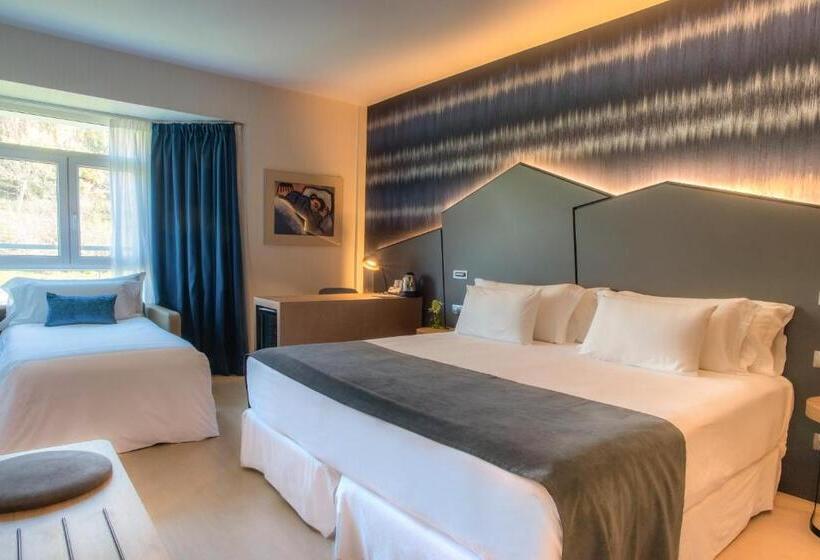 اتاق استاندارد سه نفره, Barcelo Costa Vasca