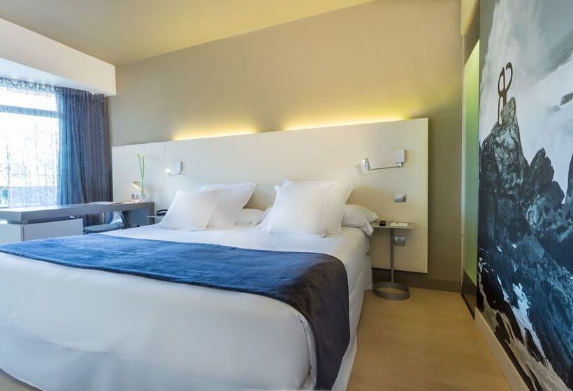 اتاق لوکس, Barcelo Costa Vasca