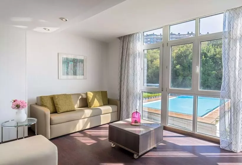 سوییت, Barcelo Costa Vasca