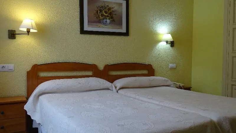 Cameră Standard, Olas de Almuñécar