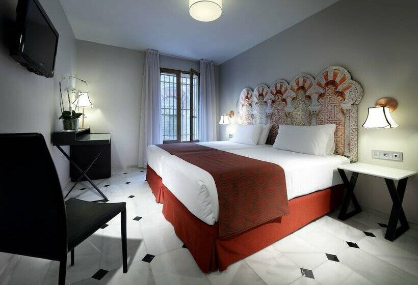 家庭间, Eurostars Conquistador