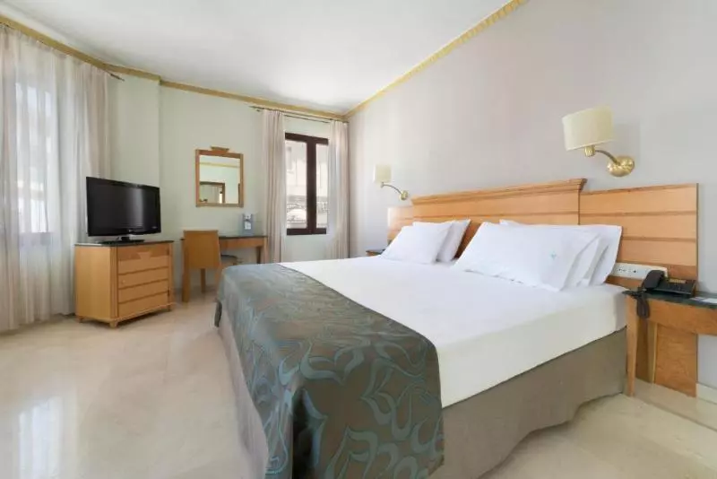 اتاق سوپریور, Eurostars Maimonides
