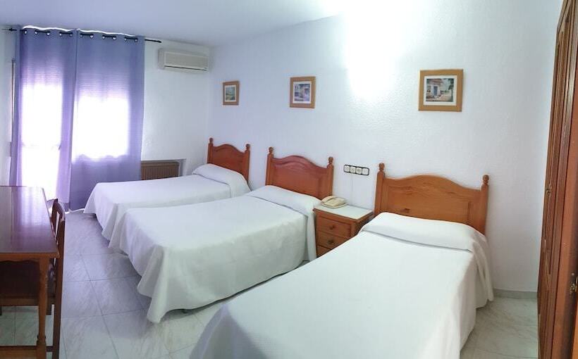 スタンダードトリプルルーム, La Lancha