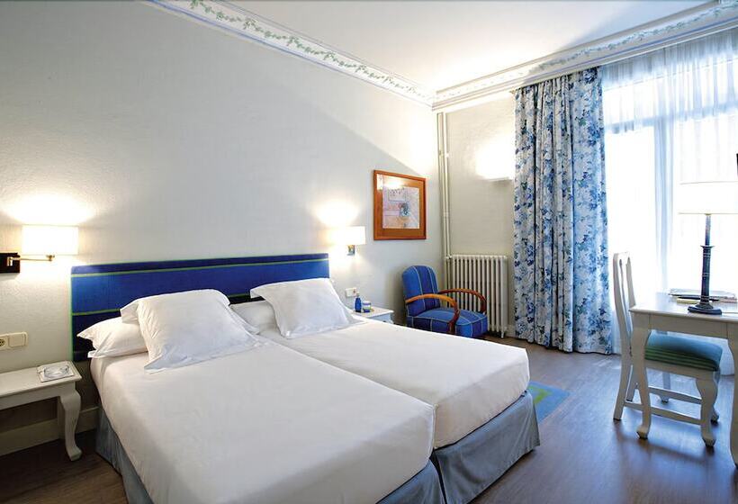 חדר סטנדרט נוף לים, Niza