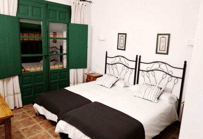 غرفة قياسية, Palacio Buenavista