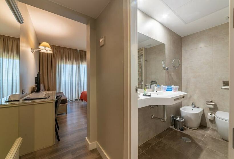 수피리어 룸, Pato Rojo