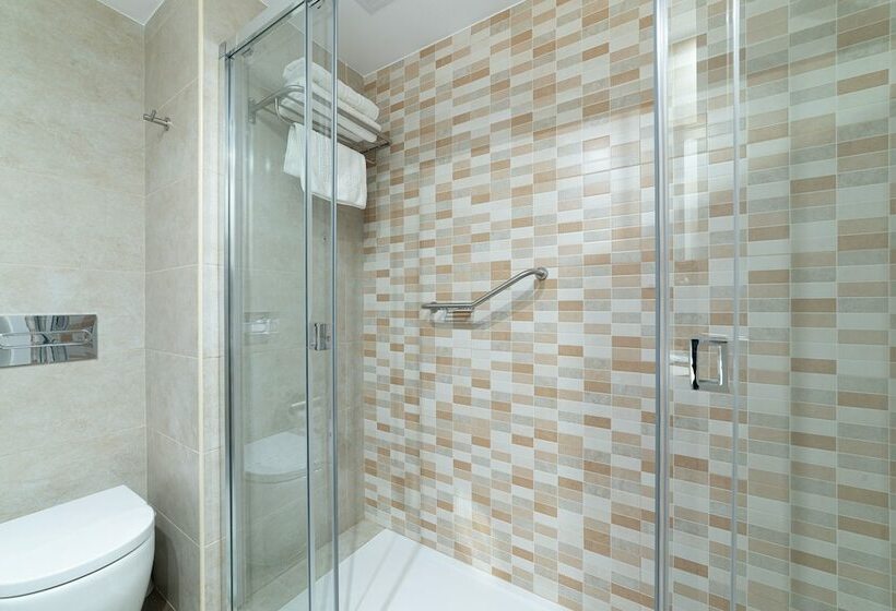 수피리어 룸, Pato Rojo