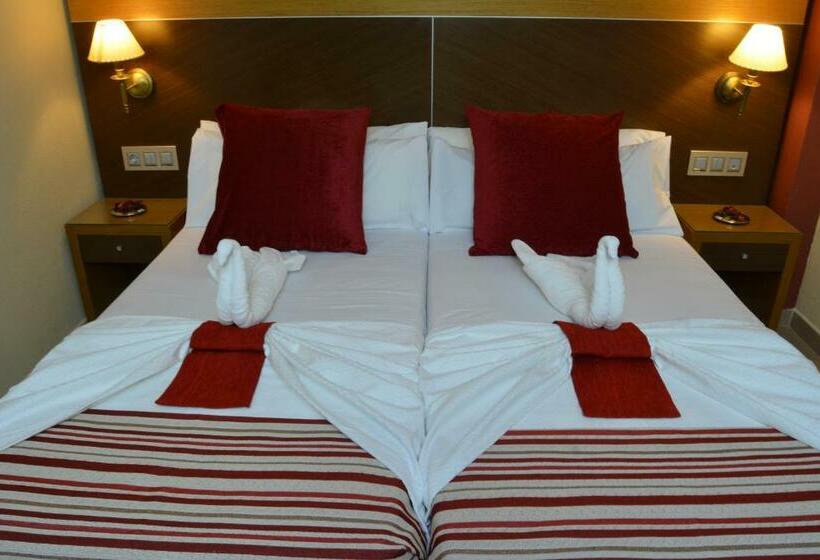 Quarto Estandar, Regio 2