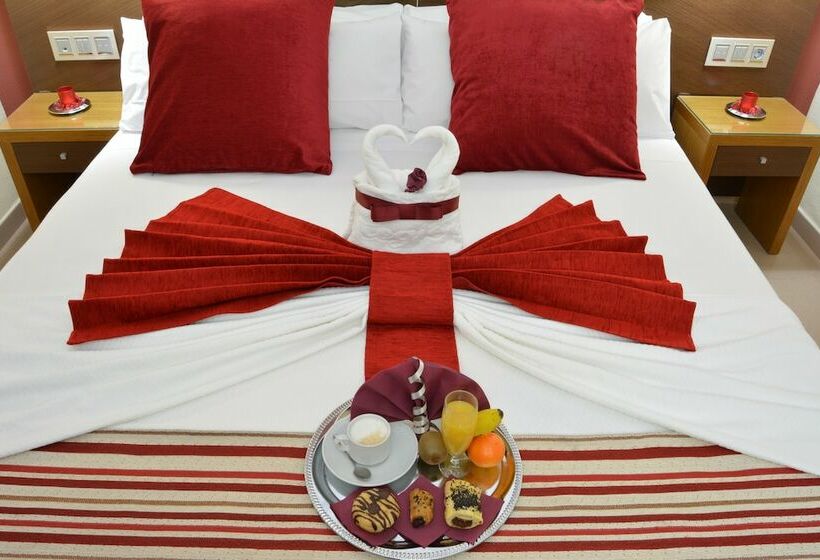 Quarto Estandar, Regio 2