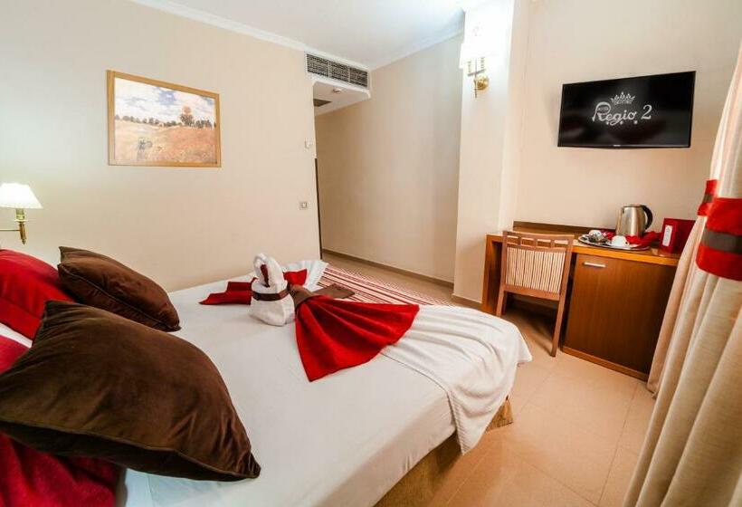 Quarto Deluxe Cama King, Regio 2