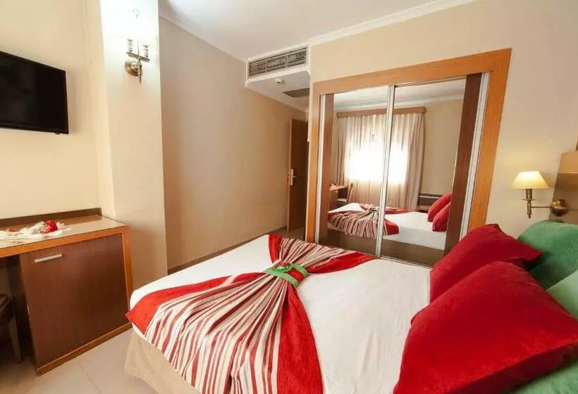 Quarto standart individual, Regio 2