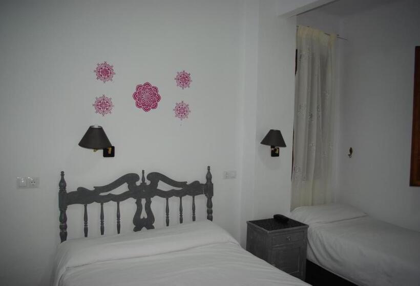 Четырехместный Номер Стандарт, Lanjaron