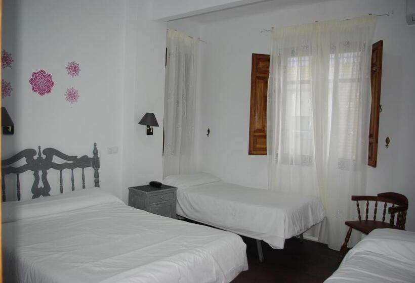 Четырехместный Номер Стандарт, Lanjaron