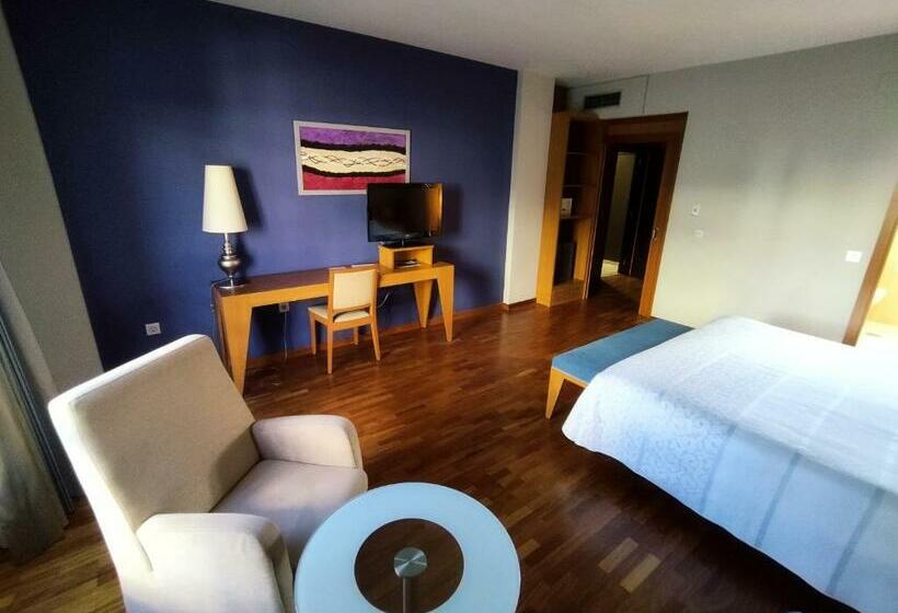 سوییت جونیور, Santa Cecilia