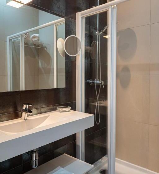 غرفة قياسية, Solymar