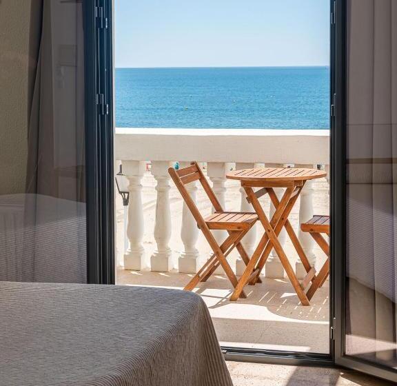 غرفة قياسية, Solymar