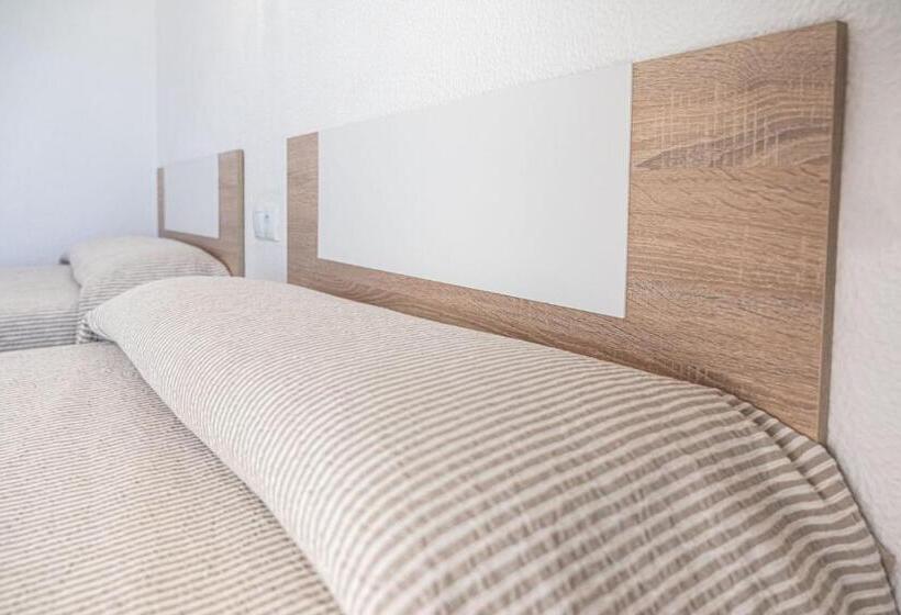 غرفة قياسية, Solymar