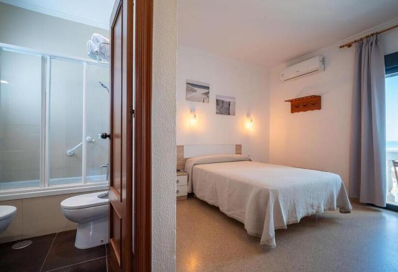 غرفة قياسية فردية, Solymar