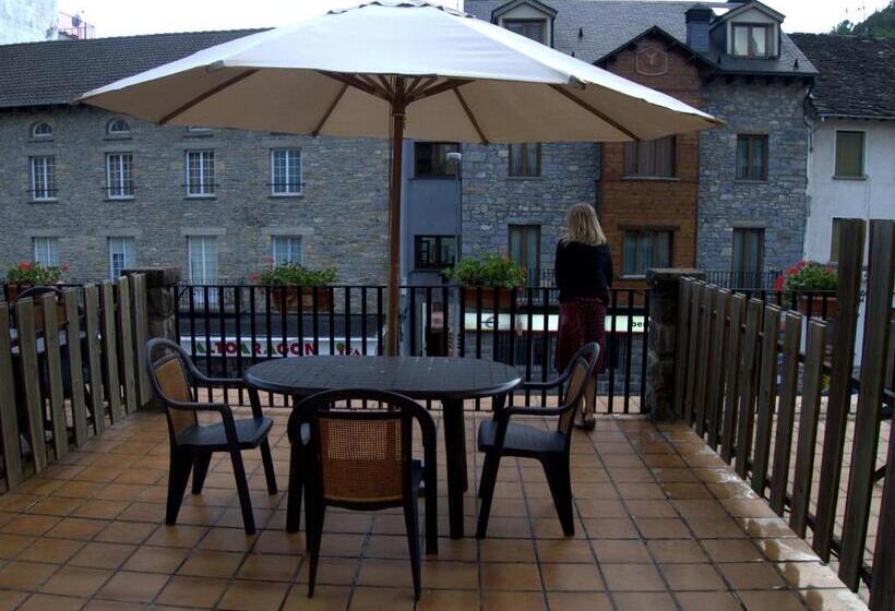 스탠다드 테라스 룸, Sorrosal