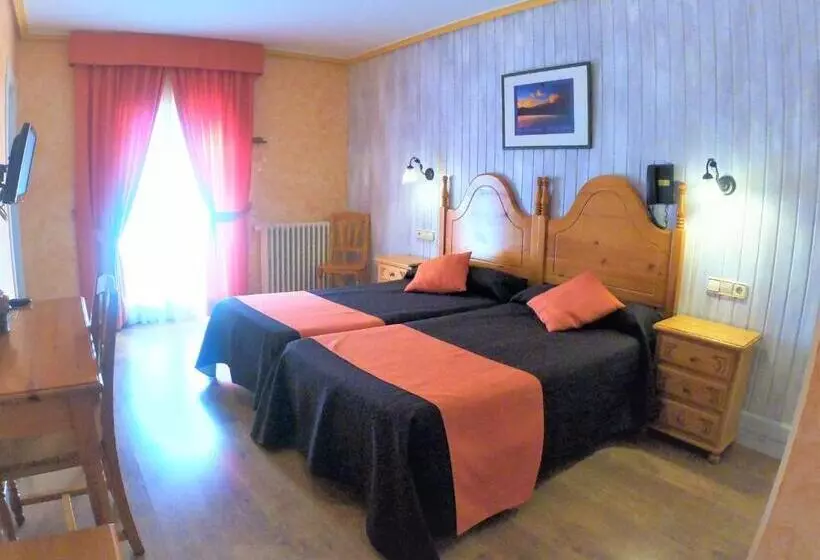 Standard-huone Parveke, Sorrosal