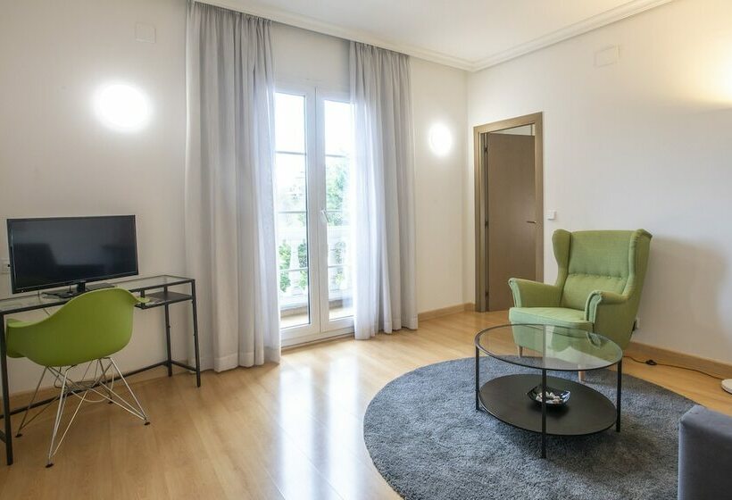 Полулюкс, Urdanibia Park