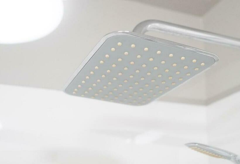 スタンダードトリプルルーム, Urdanibia Park