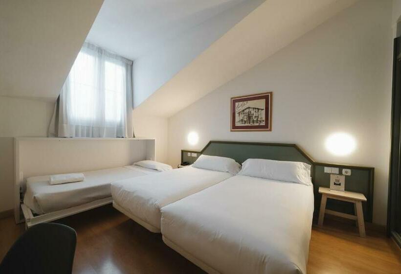 Habitación Triple Estándar, Urdanibia Park