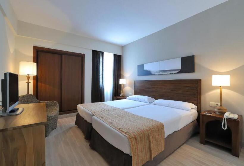 Полулюкс, Vincci Resort Costa Golf