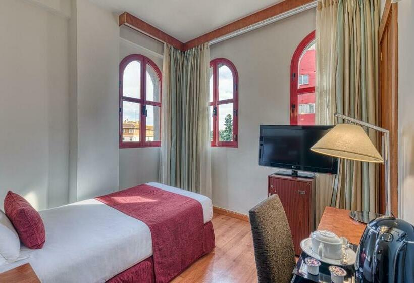 스탠다드 싱글 룸, Senator Huelva