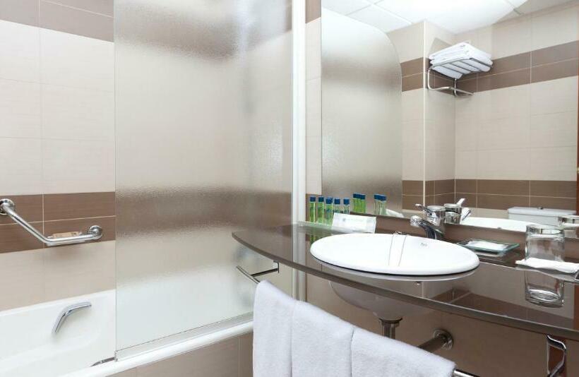 침실이 1개인 아파트 연결 중, Senator Huelva