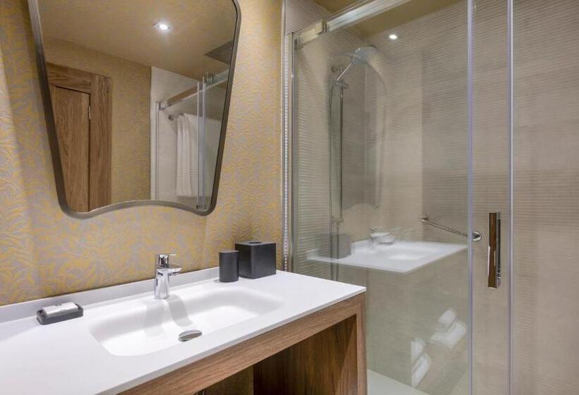 سوییت, The Westin Madrid Cuzco