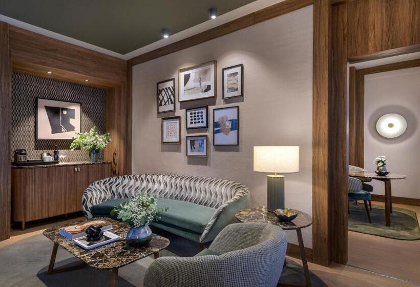 سوییت, The Westin Madrid Cuzco